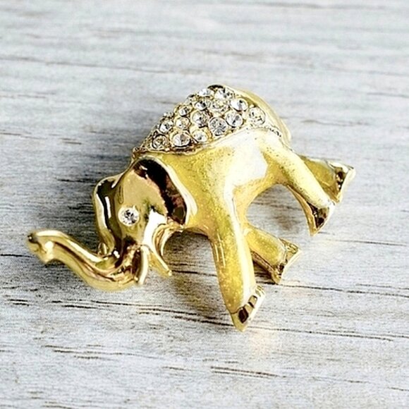 Vintage Gold Rhineston Embellished Elephant Brooch - Picture 3 of 6